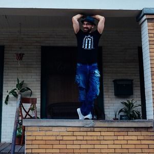 Meet your Posher, Alberto